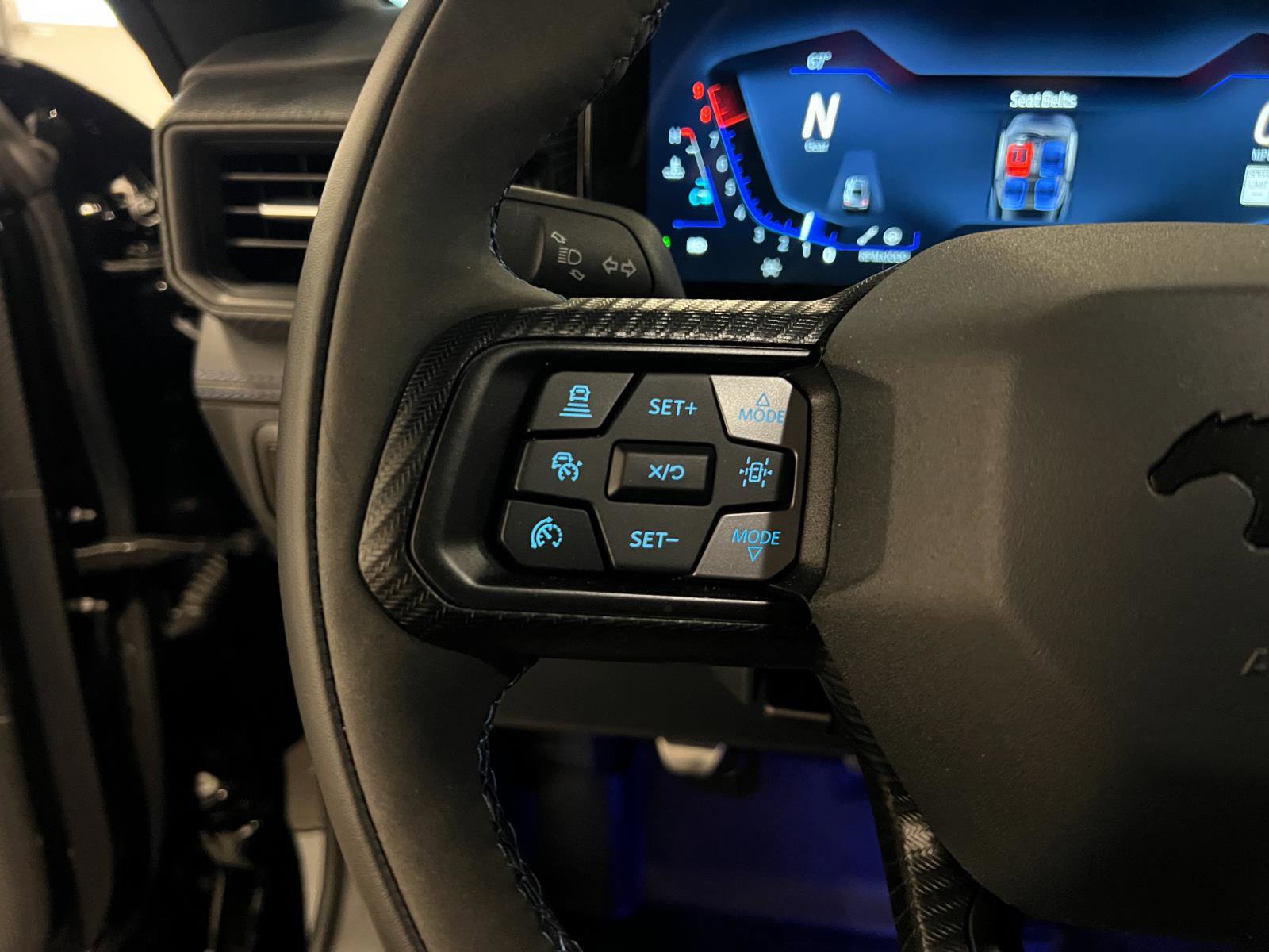 Used 2025 Ford Mustang Dark Horse image 14