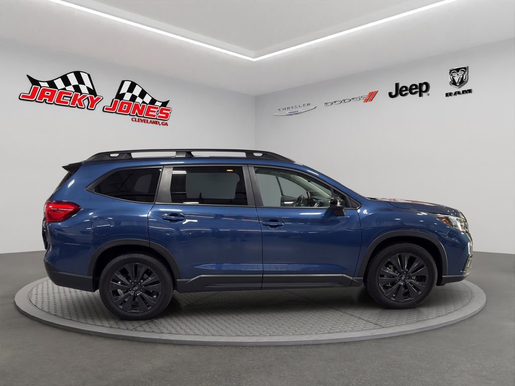 Used 2022 Subaru Ascent Onyx Edition image 11