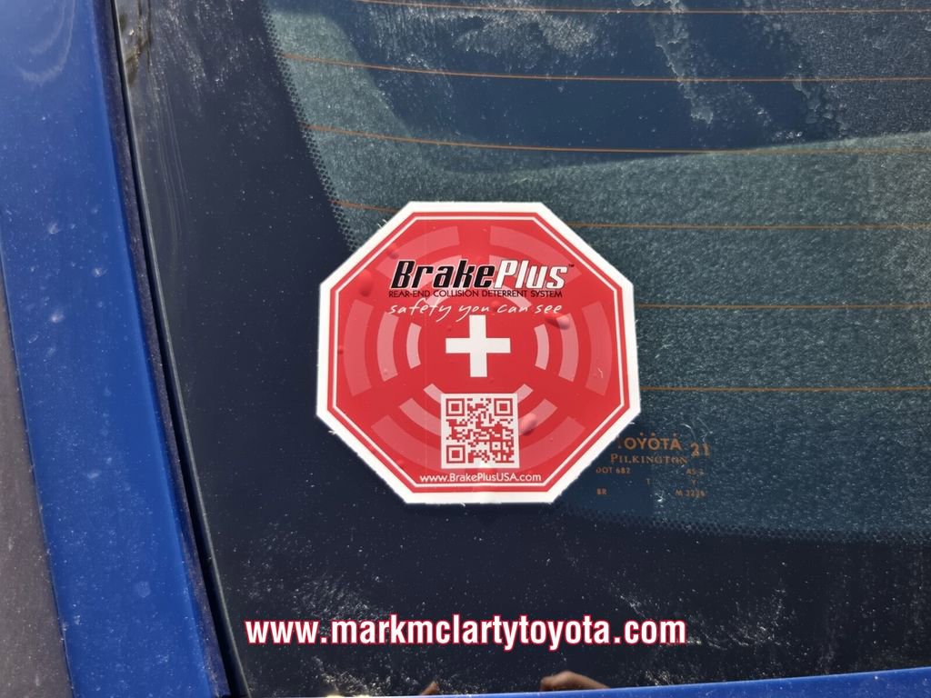 New 2026 Toyota Camry SE image 10