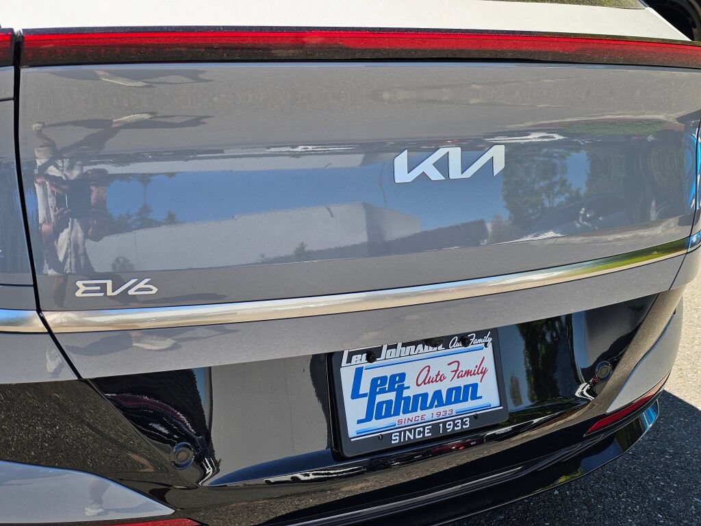 New 2026 Kia EV6 Wind AWD/4WD image 23