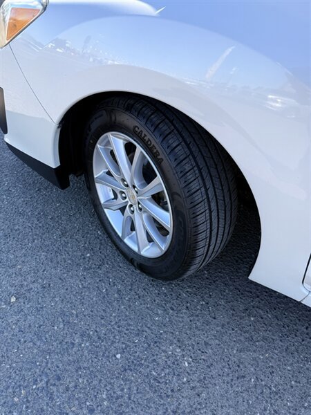 Used 2012 Subaru Impreza 2.0i Premium w/ Popular Pkg 1 AWD/4WD image 20