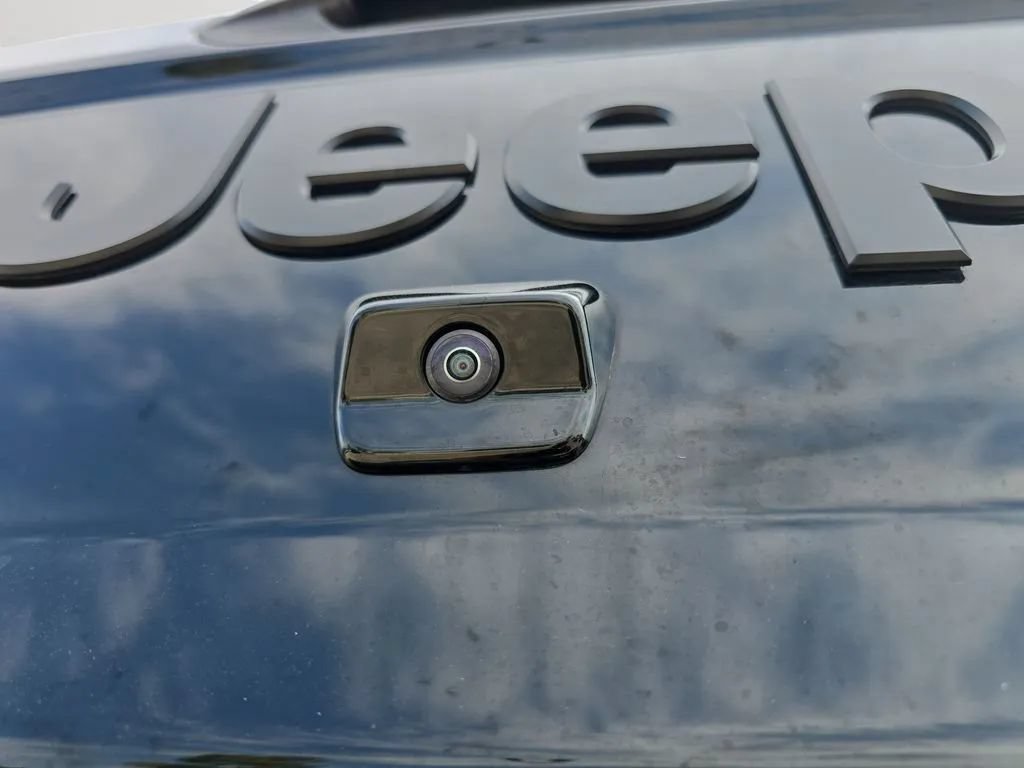 Used 2020 Jeep Gladiator Sport w/ Quick Order Package 24S AWD/4WD image 34