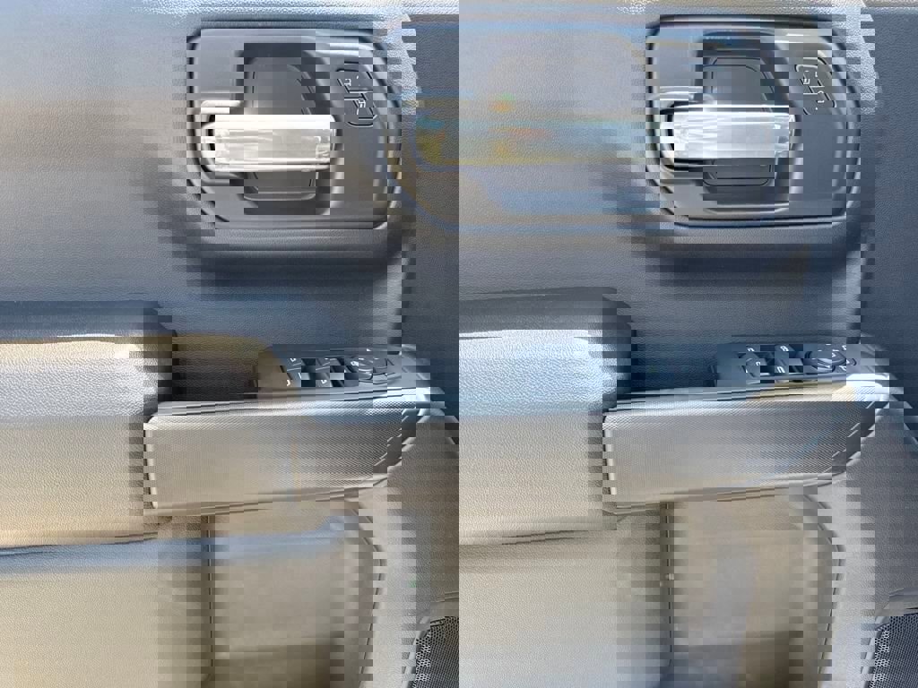 New 2026 GMC Sierra 1500 Pro w/ Pro Value Package image 15