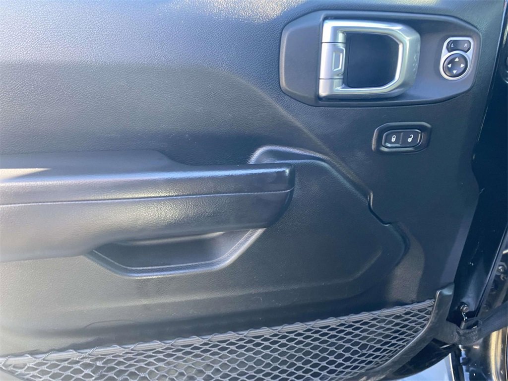 Used 2020 Jeep Gladiator Sport w/ Quick Order Package 24S image 19