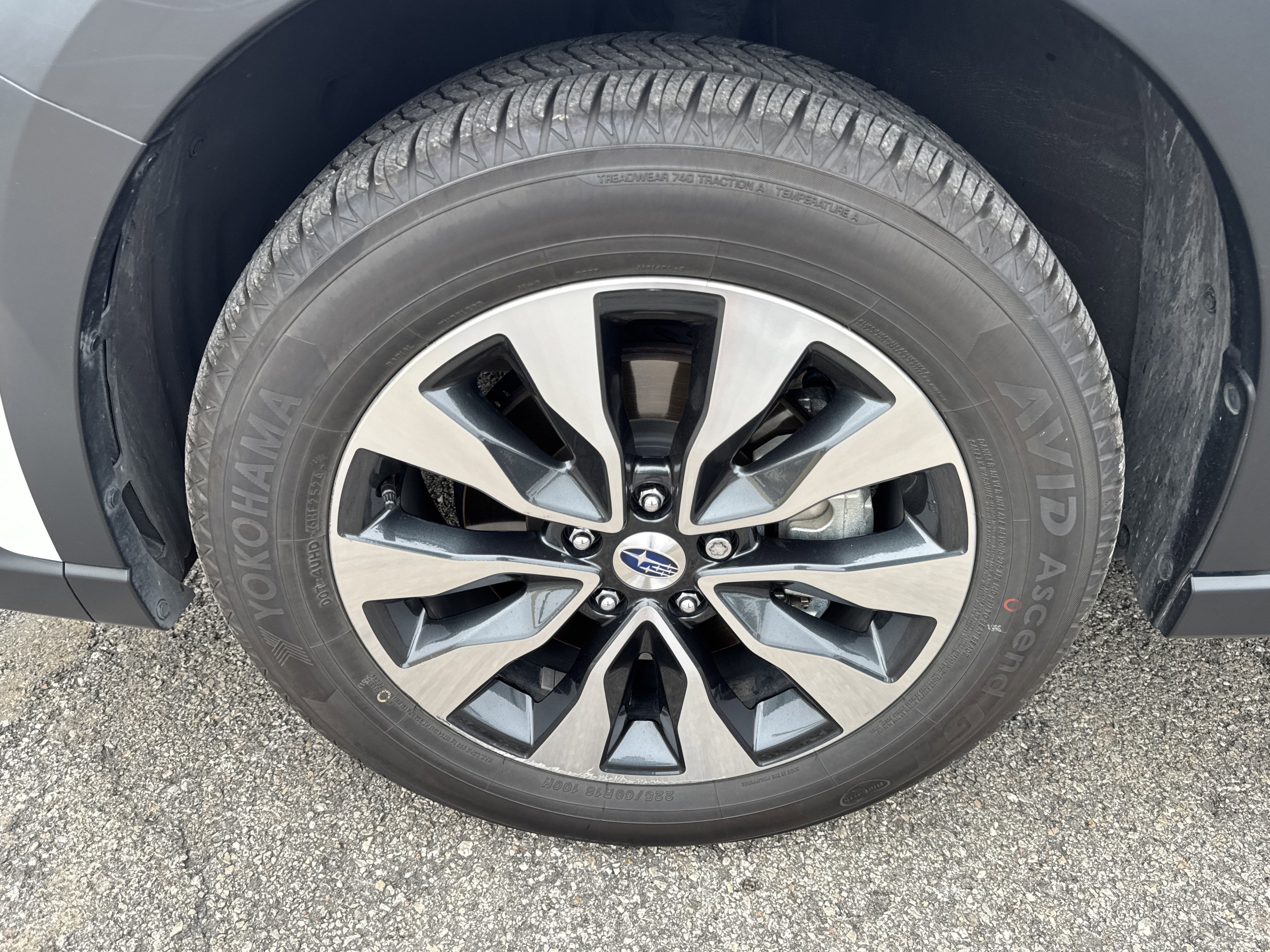 Certified 2024 Subaru Outback Touring XT AWD/4WD image 9