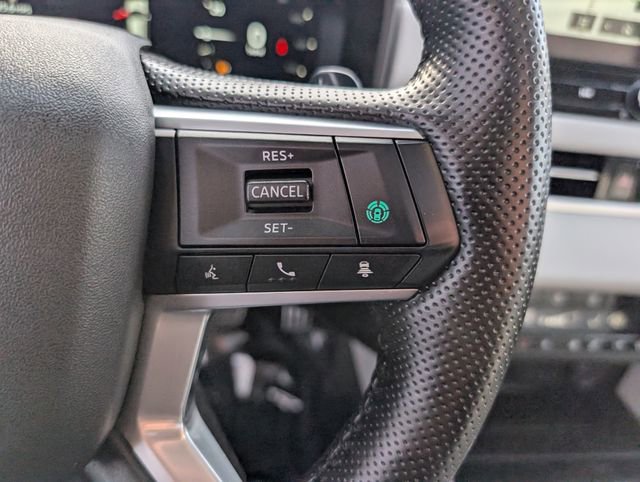 Used 2025 Mitsubishi Outlander SEL image 15