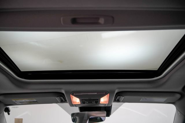 Used 2021 Toyota RAV4 XLE Premium AWD/4WD image 2