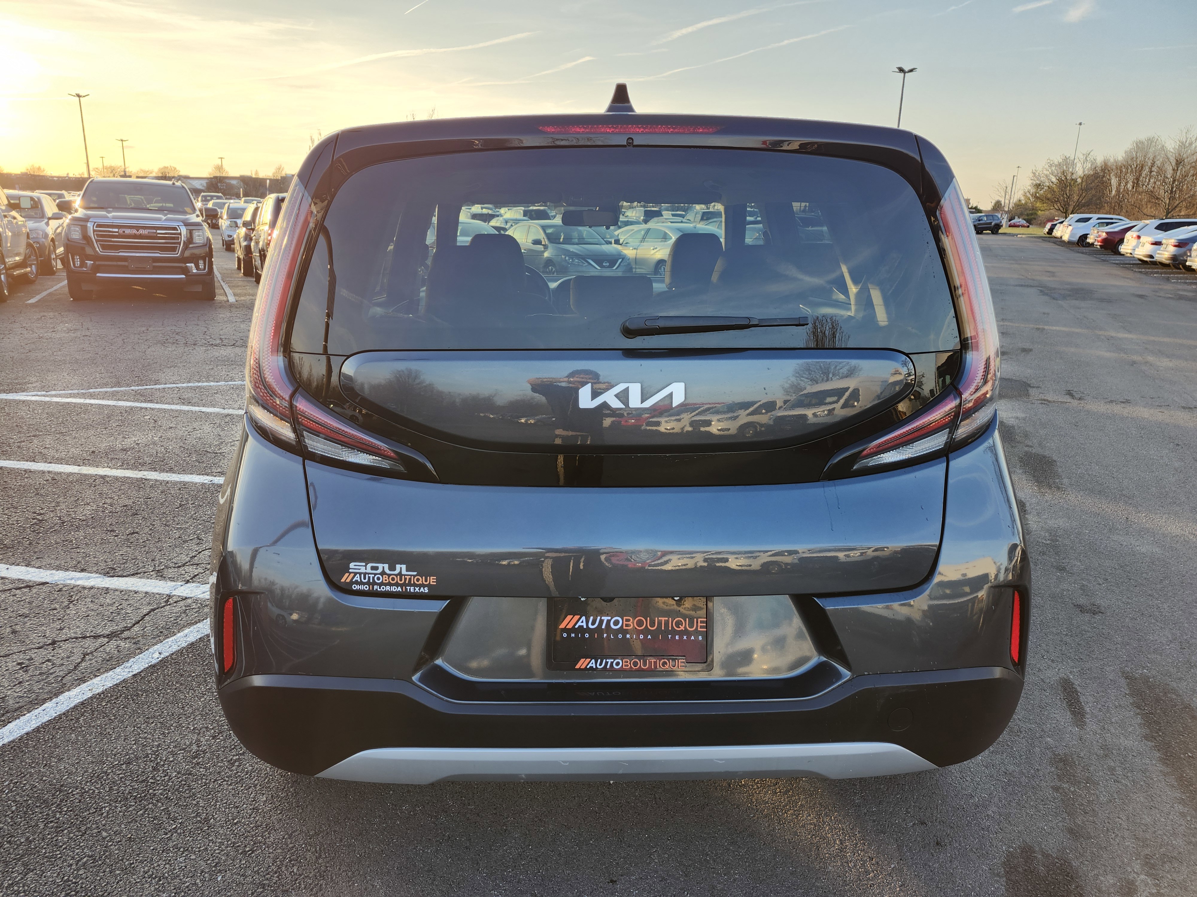 Used 2024 Kia Soul LX w/ Option Group 015 image 15