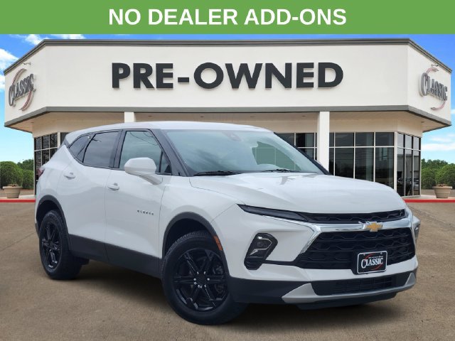 Used 2024 Chevrolet Blazer LT FWD image 1