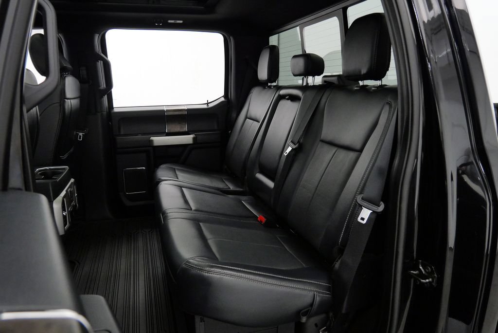 Used 2022 Ford F250 Lariat w/ Black Appearance Package AWD/4WD image 21