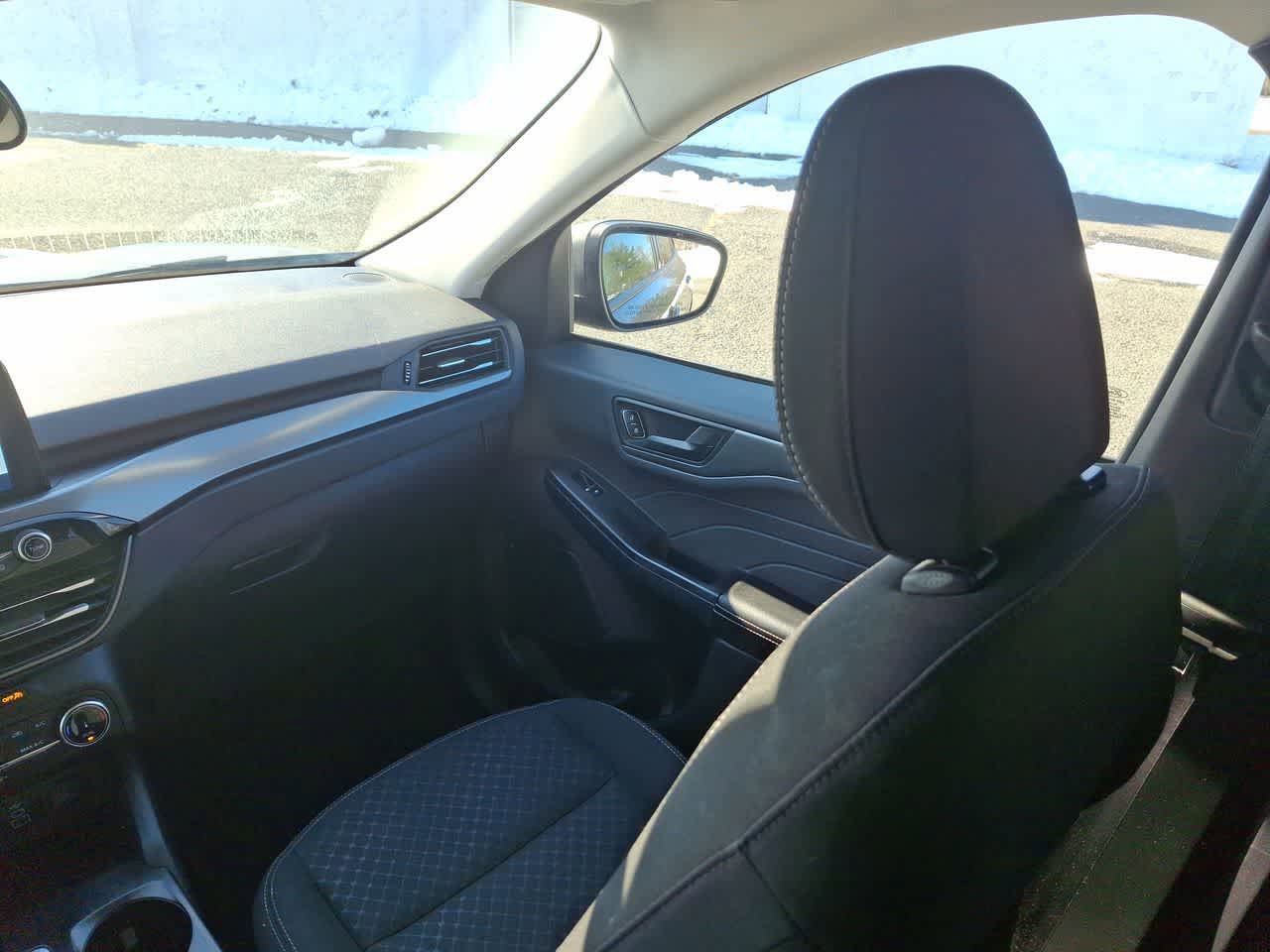 Certified 2024 Ford Escape Active image 11
