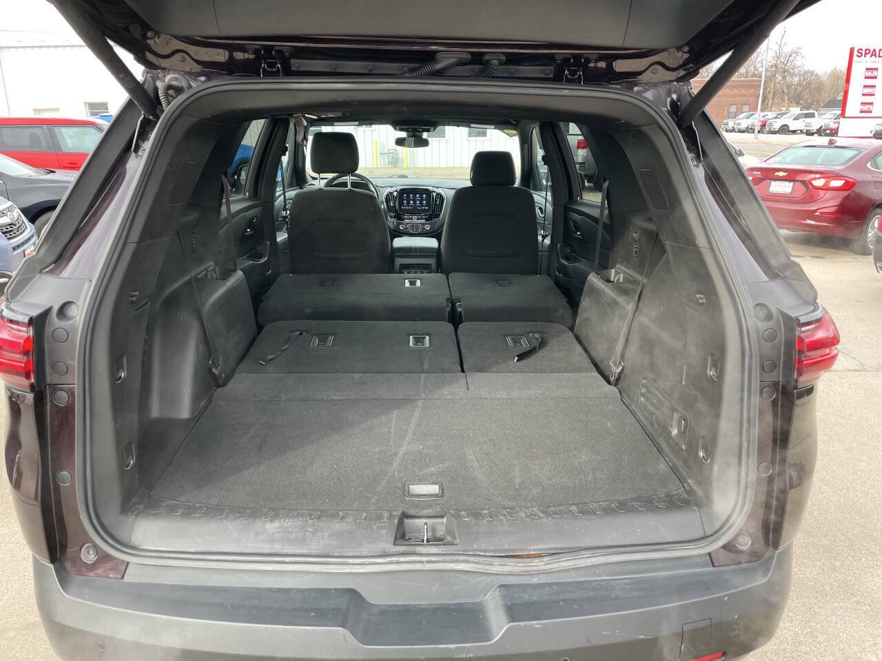Used 2022 Chevrolet Traverse LT AWD/4WD image 36