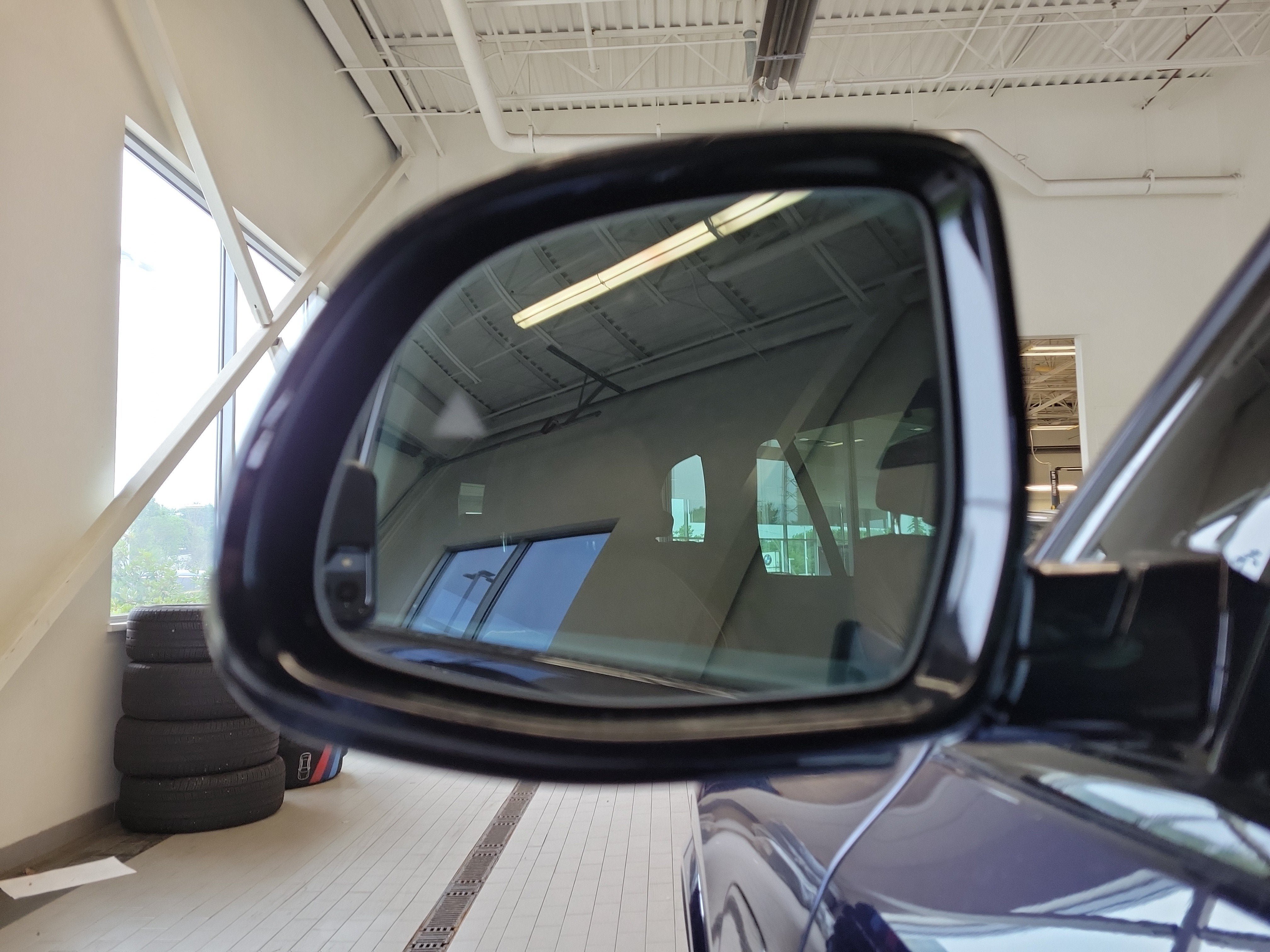 New 2026 BMW X5 xDrive50e w/ Executive Package AWD/4WD image 13