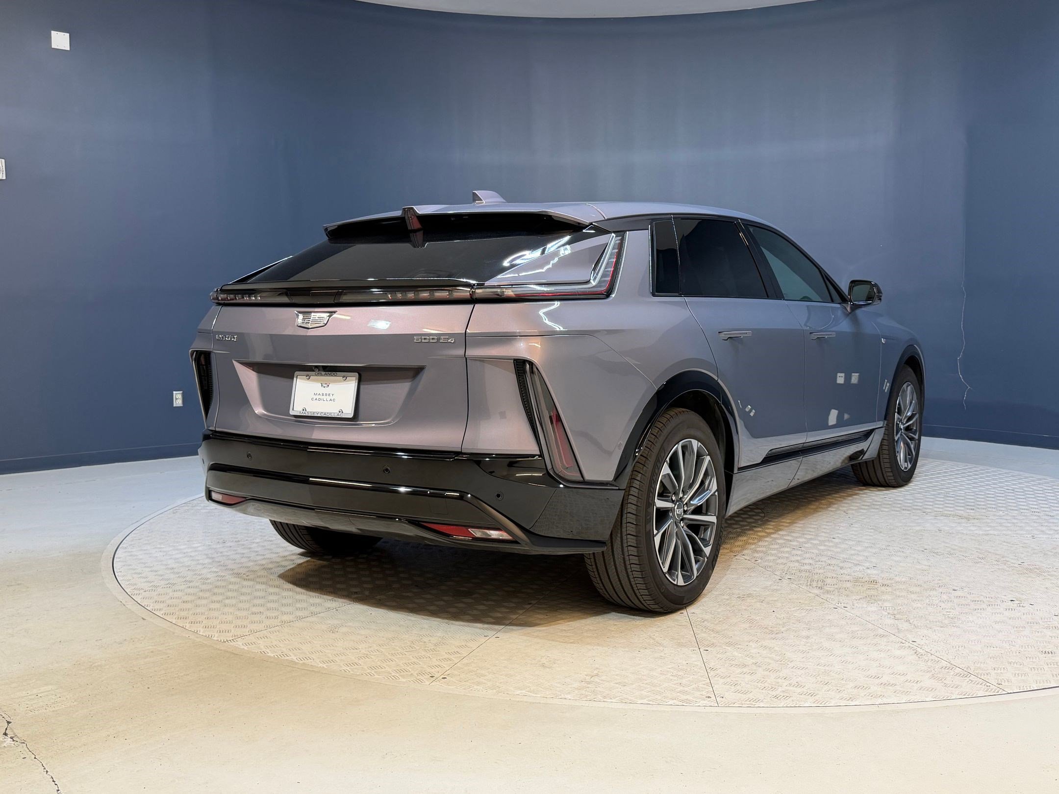 Certified 2024 Cadillac Lyriq Sport image 9