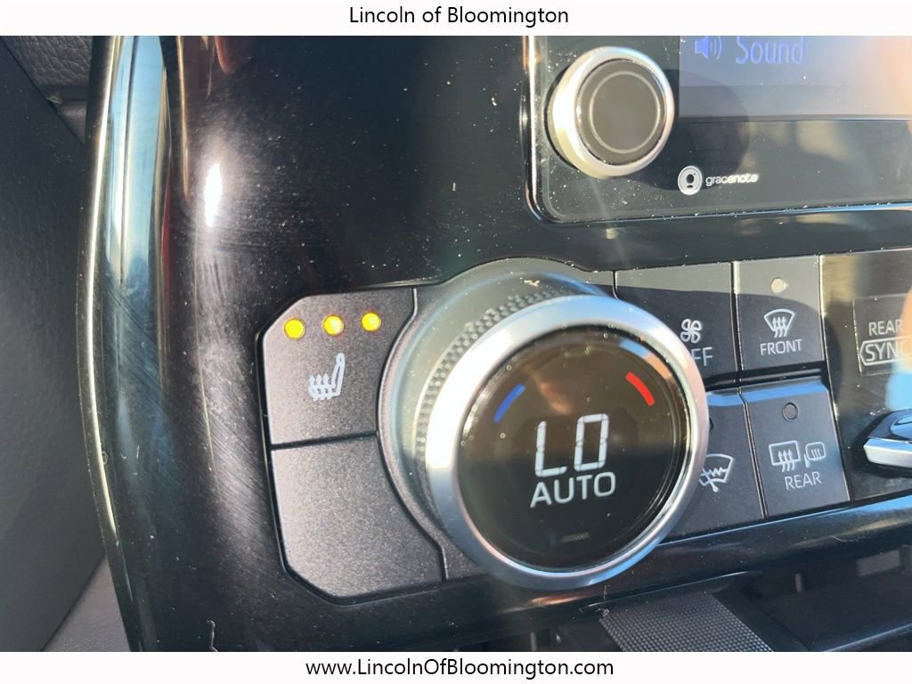 Used 2022 Toyota Highlander XLE image 36