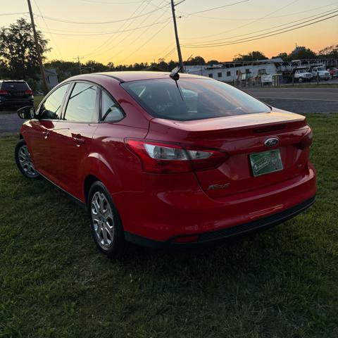 Used 2012 Ford Focus SE image 5