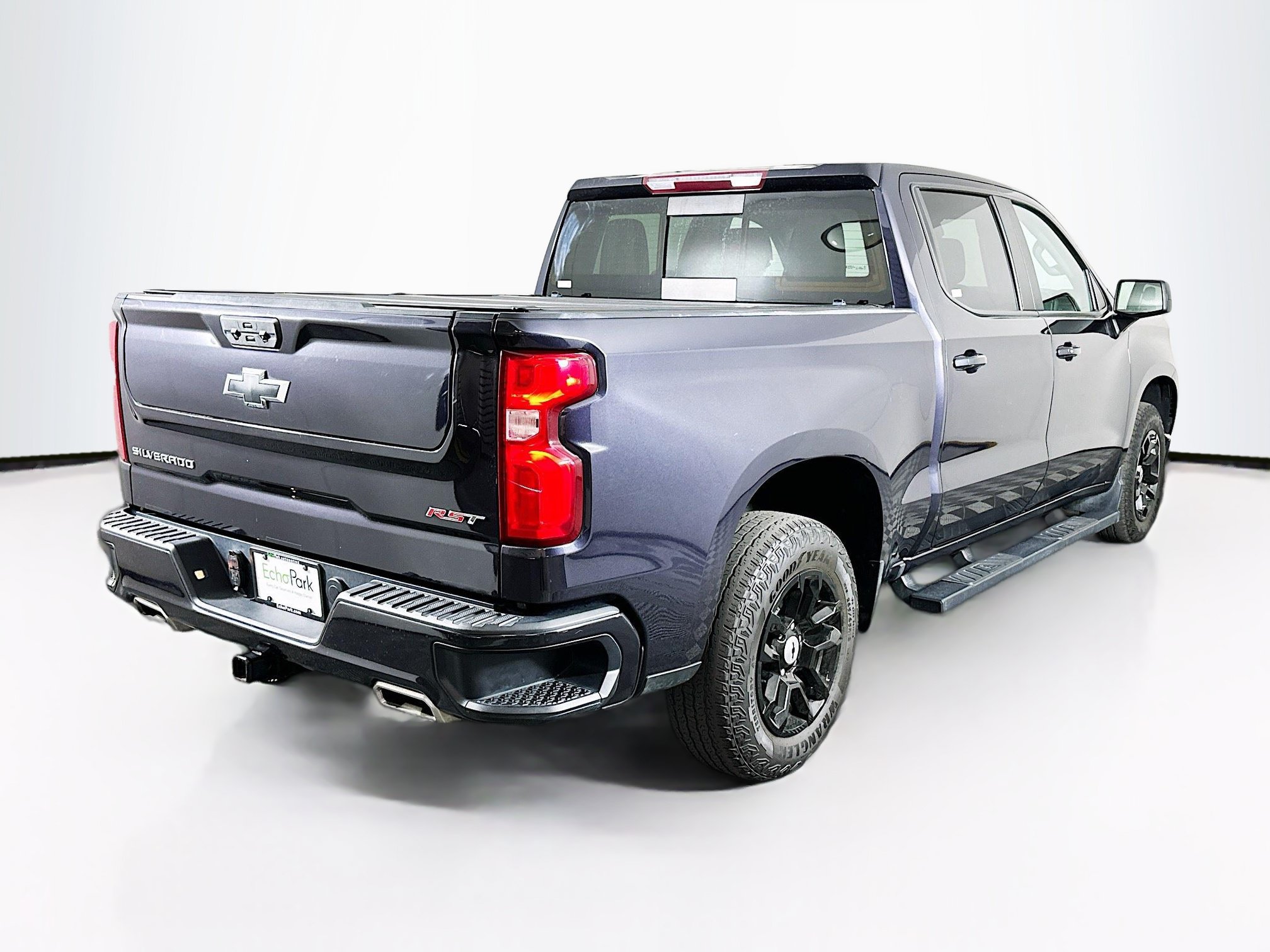 Used 2023 Chevrolet Silverado 1500 RST AWD/4WD image 9