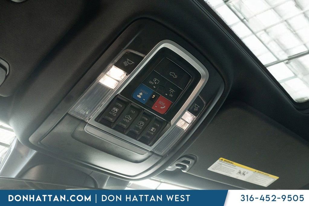 Used 2022 RAM 1500 Limited w/ Body Color Bumper Group image 14