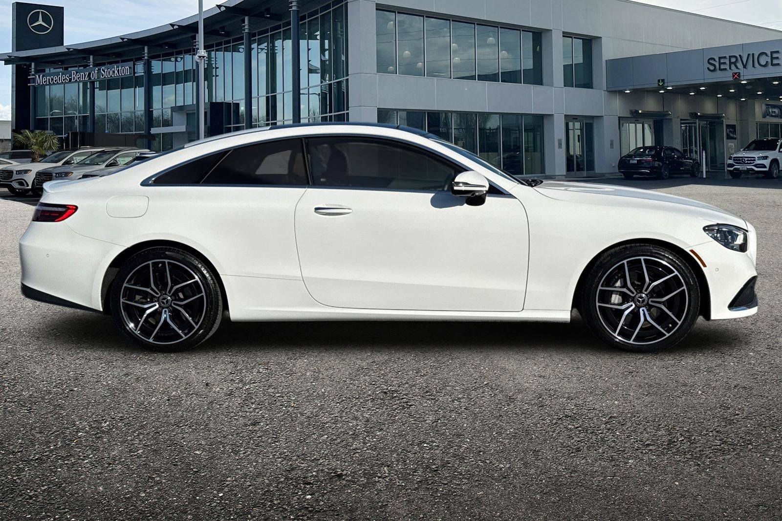 Certified 2023 Mercedes-Benz E 450 Coupe image 3