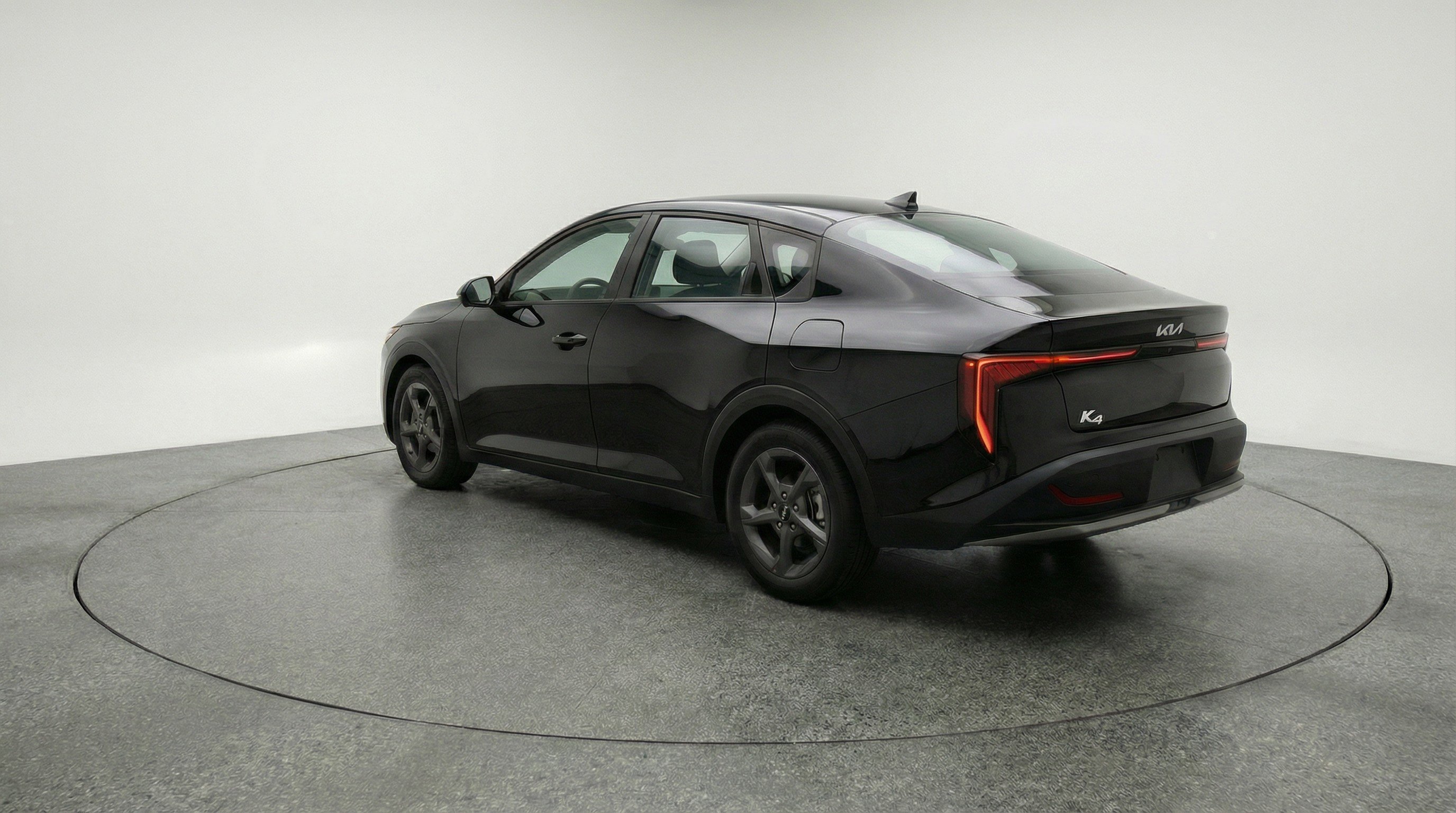 Used 2025 Kia K4 LXS FWD image 6