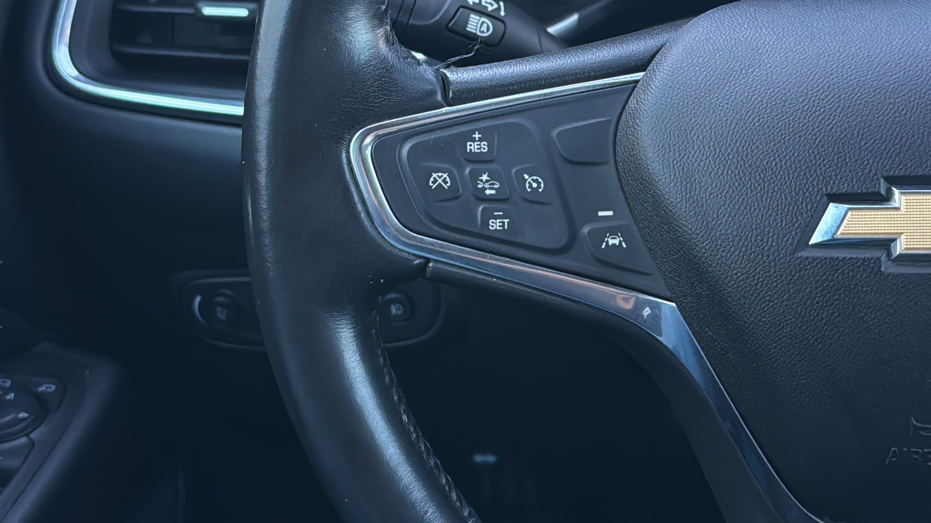 Used 2021 Chevrolet Equinox LT image 11