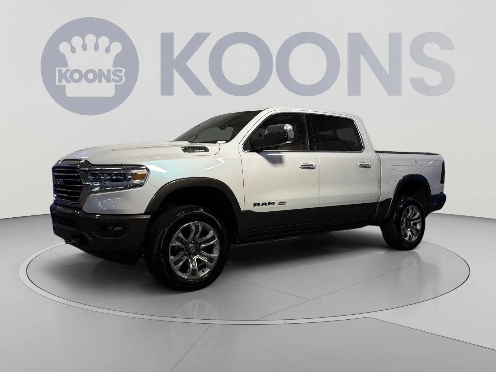 Used 2022 RAM 1500 Limited AWD/4WD image 1