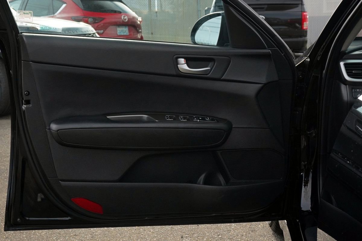 Used 2019 Kia Optima LX w/ LX 17" Wheel Package image 11