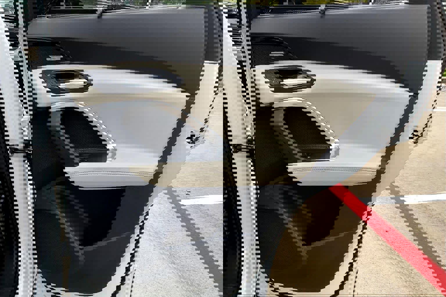 Used 2025 Audi Q5 Premium Plus w/ Premium Plus image 23