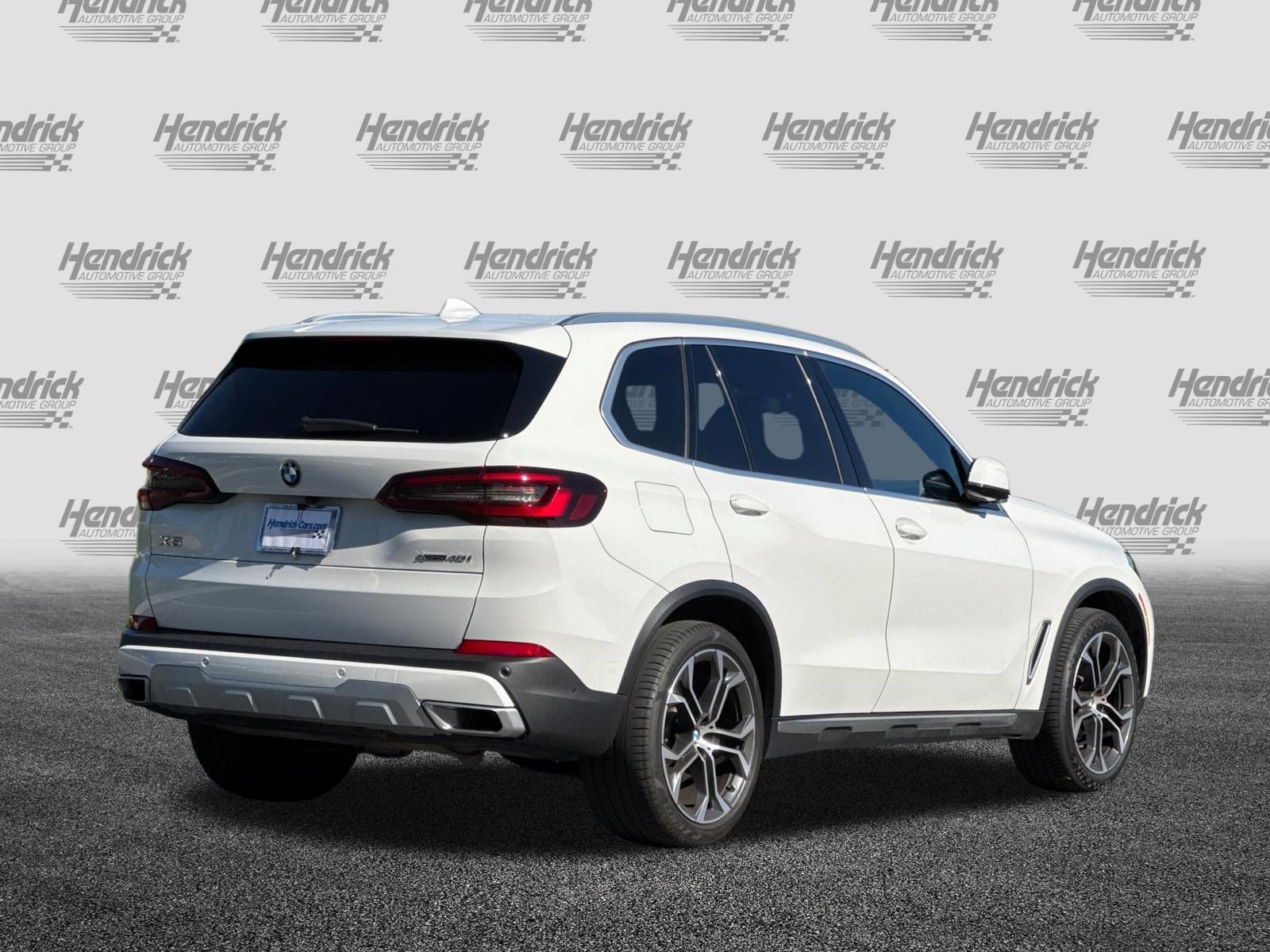 Used 2023 BMW X5 xDrive40i w/ Climate Comfort Package AWD/4WD image 39