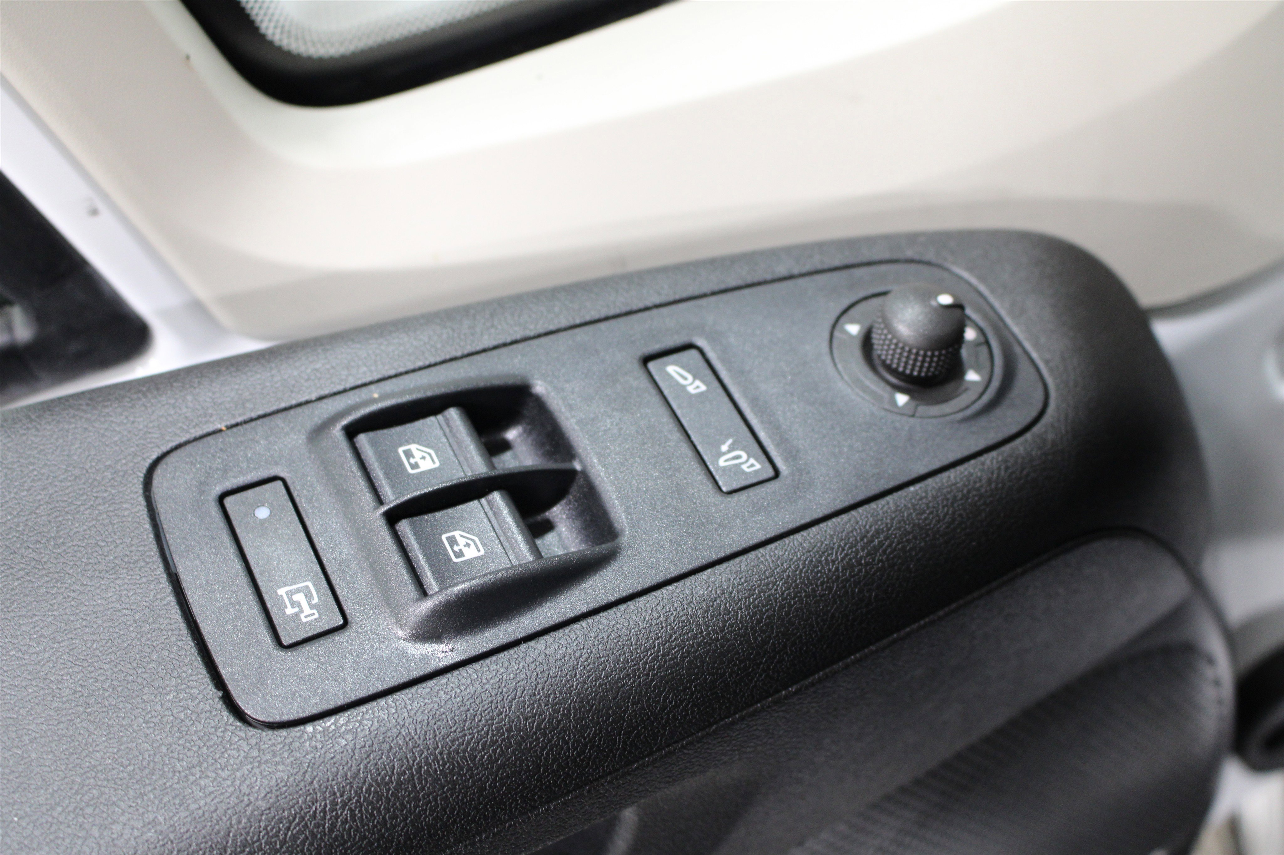 Used 2021 RAM ProMaster 1500 FWD image 7