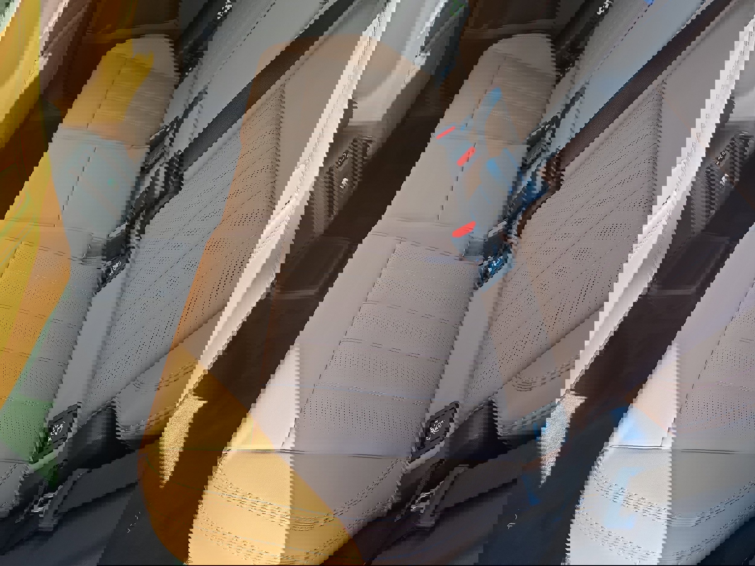 Certified 2025 MINI Cooper Countryman S image 12