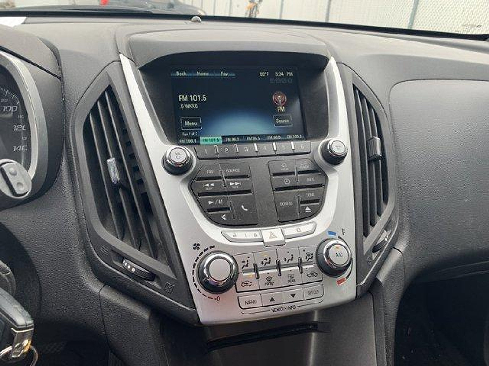 Used 2012 Chevrolet Equinox LT w/ Driver Convenience Package FWD image 4