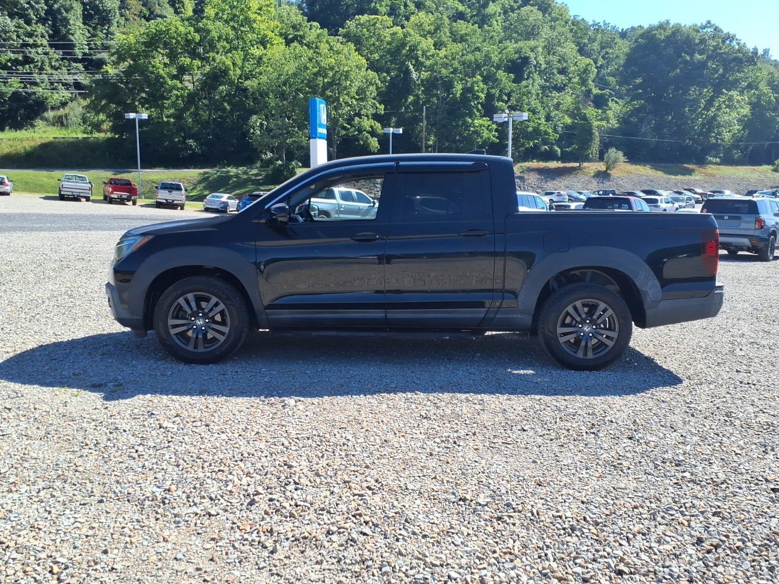 Used 2017 Honda Ridgeline Sport image 4