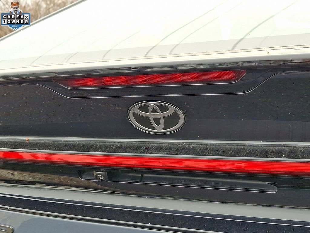 Used 2023 Toyota Prius Limited image 29