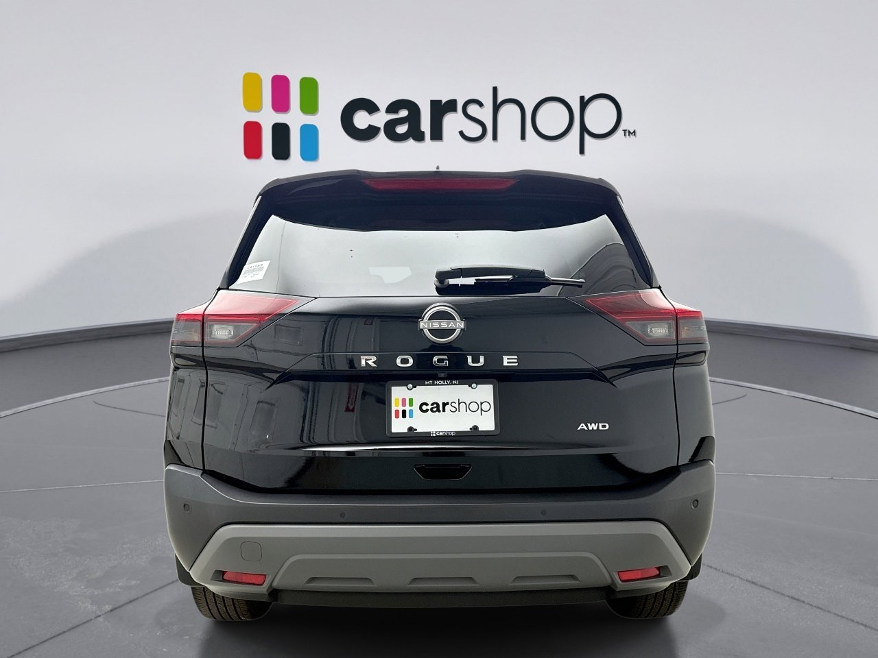 Used 2023 Nissan Rogue S image 4