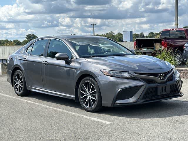 Used 2021 Toyota Camry SE FWD image 19