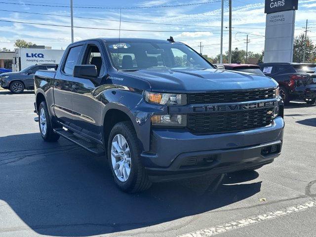 Certified 2020 Chevrolet Silverado 1500 Custom w/ Custom Value Package AWD/4WD image 2