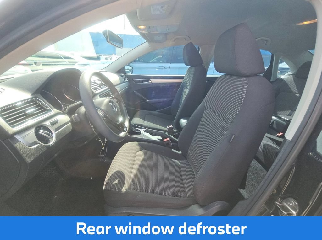 Used 2018 Volkswagen Passat 2.0T S w/ Driver Assistance Package FWD image 8