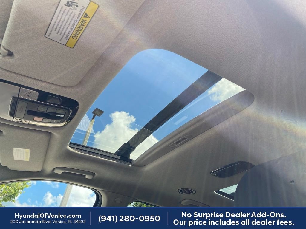 Certified 2024 Hyundai Palisade Limited FWD image 4