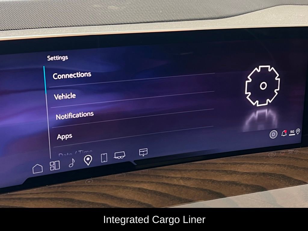 Used 2025 Cadillac Escalade Sport Platinum w/ LPO, ONYX Package image 28