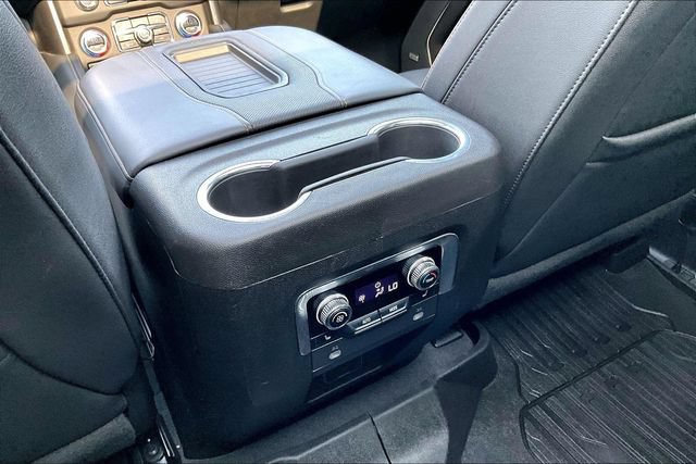 Used 2023 GMC Yukon AT4 w/ AT4 Premium Plus Package AWD/4WD image 10
