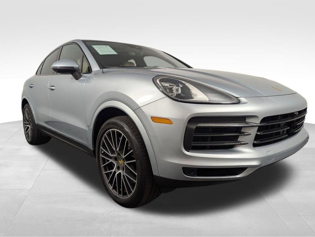 Used 2022 Porsche Cayenne Coupe image 55