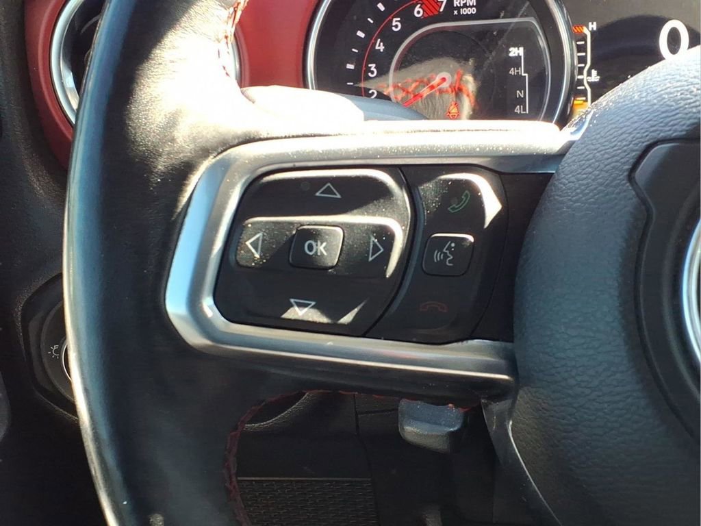 Used 2019 Jeep Wrangler Unlimited Rubicon w/ Dual Top Group image 16