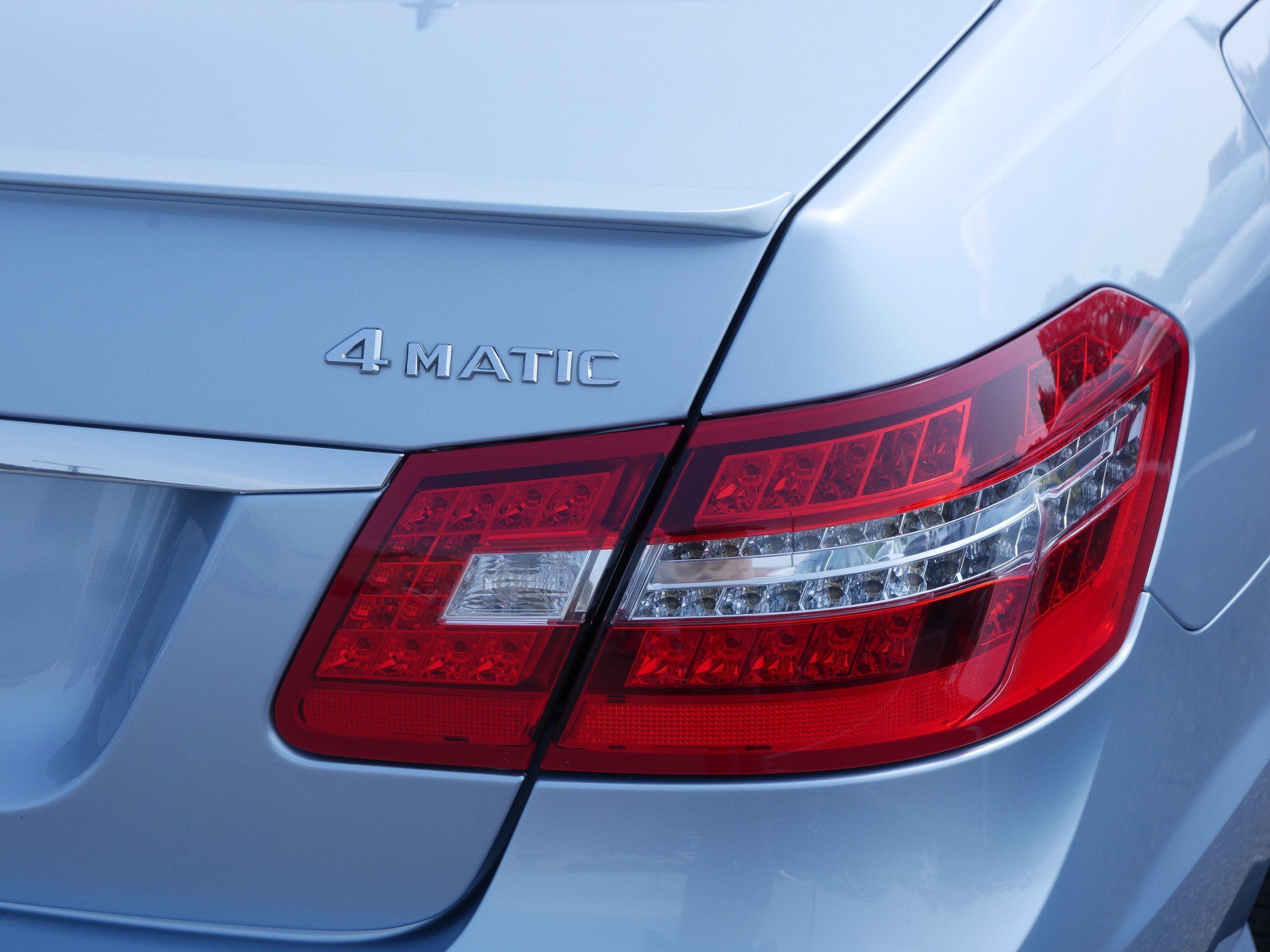 Used 2013 Mercedes-Benz E 350 4MATIC Sedan image 17