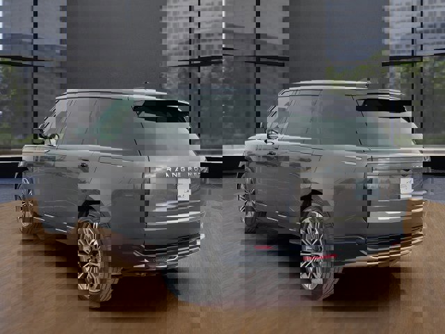 New 2026 Land Rover Range Rover Long Wheelbase SE image 3