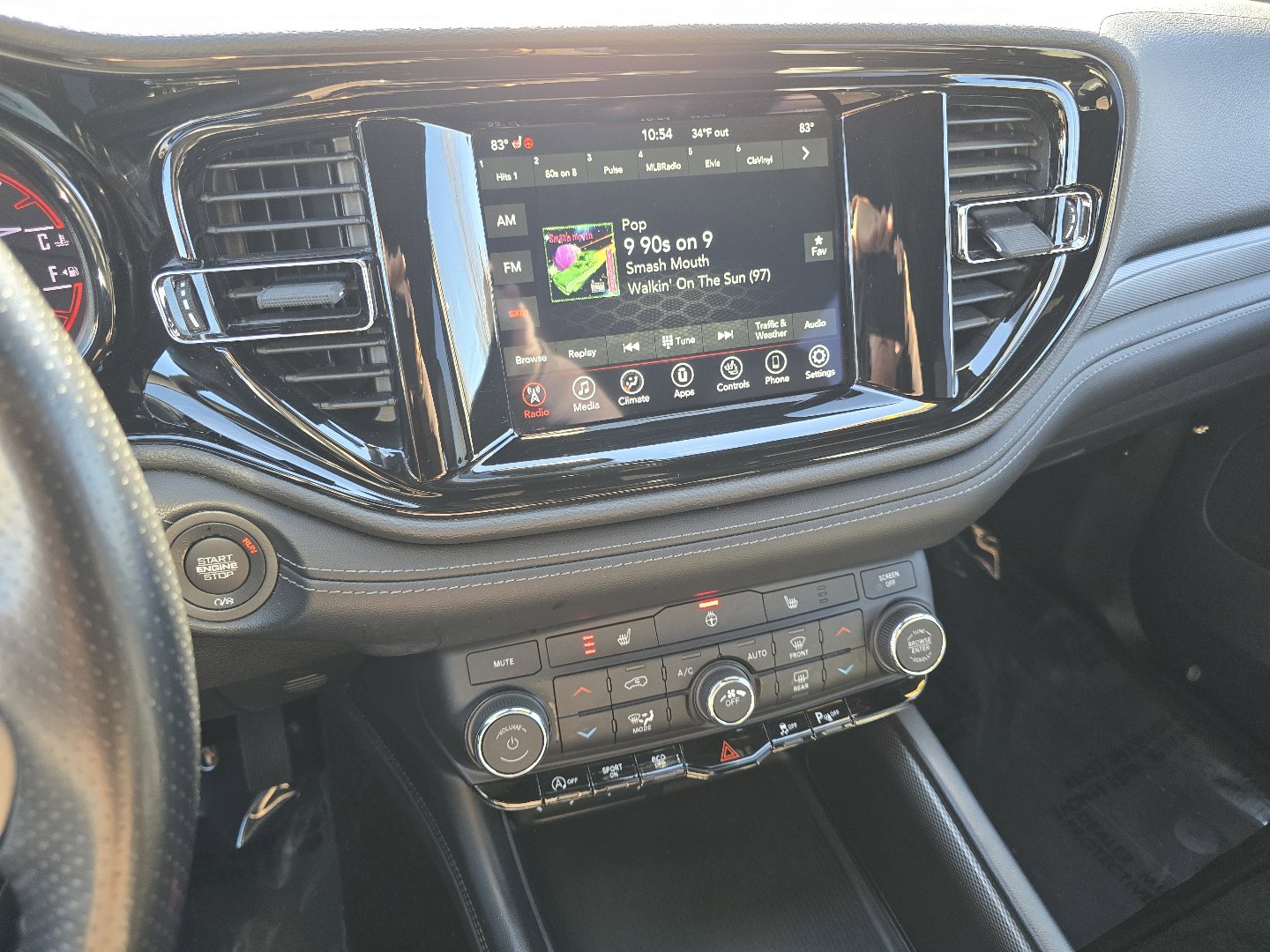 Used 2022 Dodge Durango GT image 35