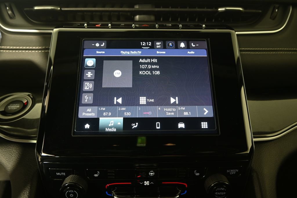 Used 2022 Jeep Grand Cherokee L Laredo image 27