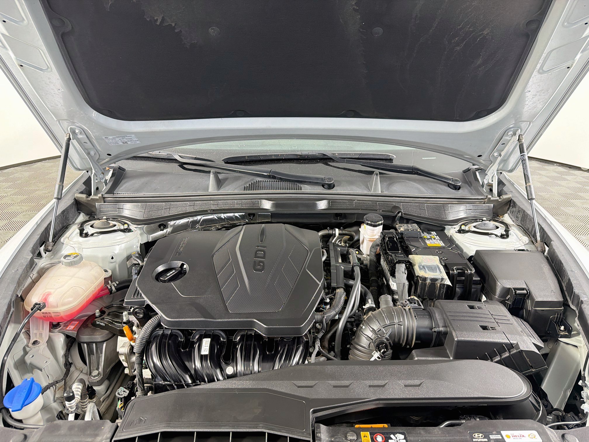 Used 2025 Hyundai Sonata SEL FWD image 33