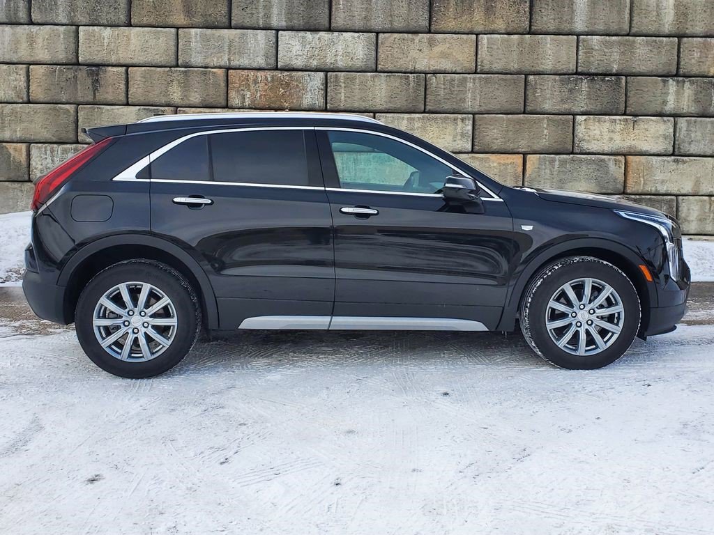 Certified 2023 Cadillac XT4 Premium Luxury w/ Cold Weather Package image 4