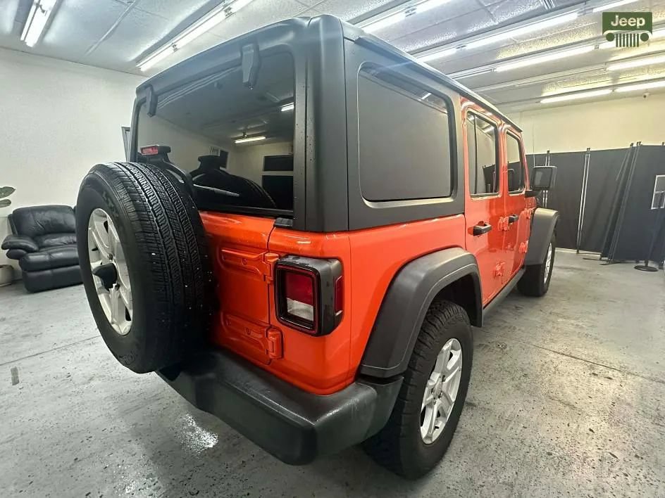 Used 2019 Jeep Wrangler Unlimited Sport S AWD/4WD image 4